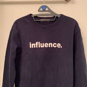 Navy sweatshirt [influence]